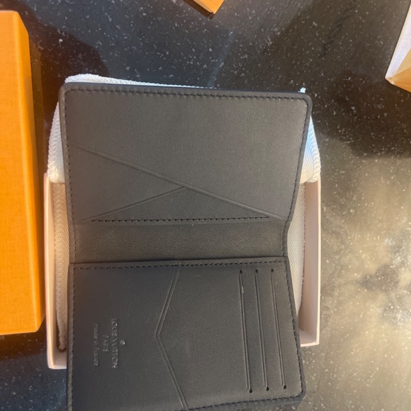 Louis Vuitton pocket organize Leather - Picture 2 of 5